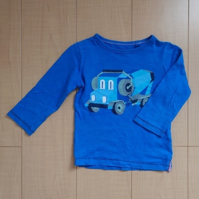 NEXT(ネクスト)の【再値下げ】next　長袖Ｔシャツ　サイズ12-18mths（90） キッズ/ベビー/マタニティのキッズ服男の子用(90cm~)(Tシャツ/カットソー)の商品写真