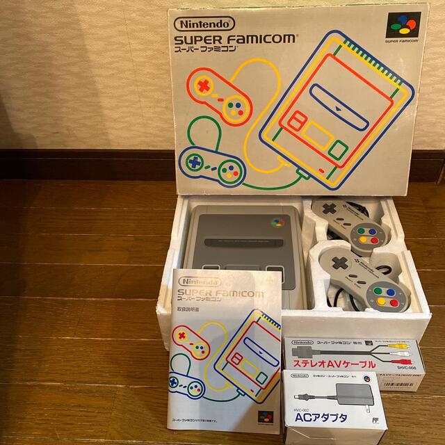 任天堂　スーパーファミコン本体一式セット　品