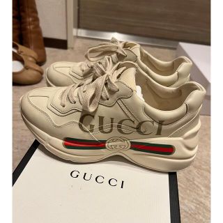 グッチ(Gucci)のGUCCI  ロゴ　ライトンスニーカー(スニーカー)