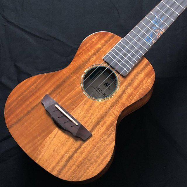 Myron製】アカシアコア材総単板・コンサートウクレレ【工房調整品