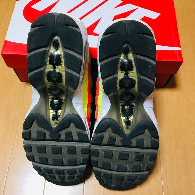 NIKE(ナイキ)のNIKE AIR MAX 95 PREMIUM 28.0cm メンズの靴/シューズ(スニーカー)の商品写真