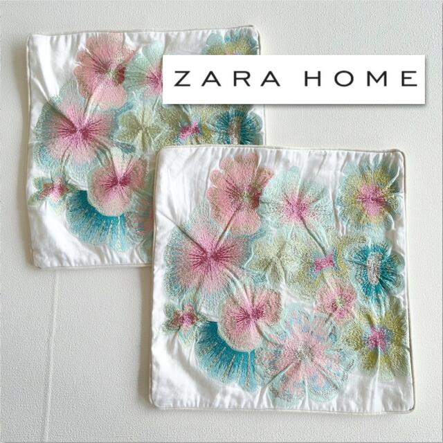 ZARA HOME(ザラホーム)のHANAMICHI様ご専用ザラホークッションカバー2枚組！40×40刺繍が美しい インテリア/住まい/日用品のインテリア小物(クッションカバー)の商品写真