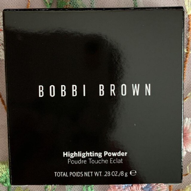 BOBBI BROWN(ボビイブラウン)の新色☆ボビイブラウン　ハイライティングパウダー　35　クォーツグロウ コスメ/美容のベースメイク/化粧品(フェイスカラー)の商品写真