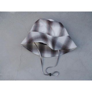 フィーニー(PHEENY)のpheenyRayon ombre check bucket hatハット帽子(ハット)