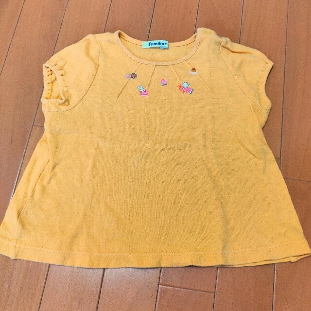 familiar(ファミリア)のファミリア　サイズ90　Tシャツ　セーター キッズ/ベビー/マタニティのキッズ服女の子用(90cm~)(Tシャツ/カットソー)の商品写真