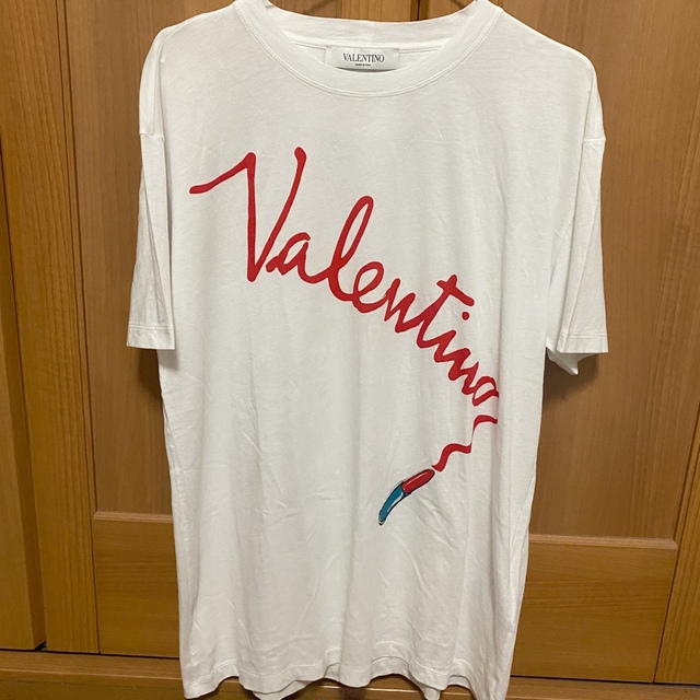 VALENTINO リップ　Tシャツ