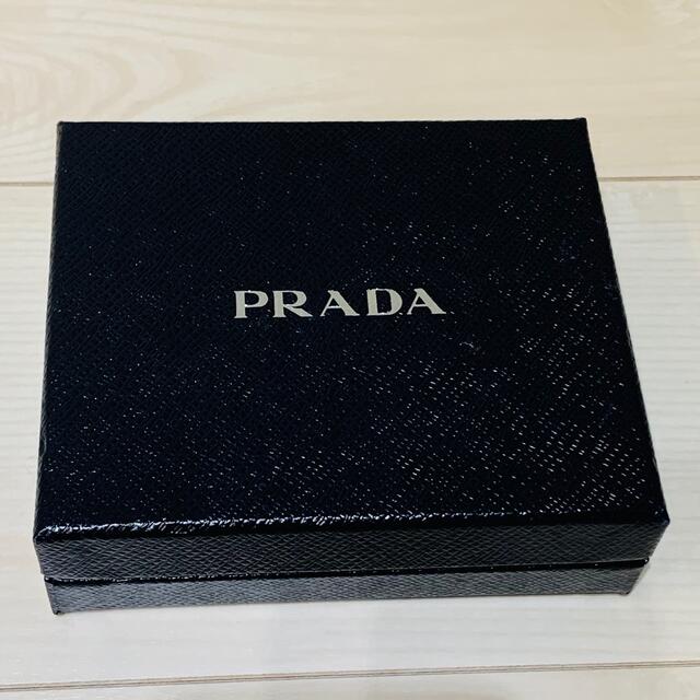 PRADA 空箱 レディースのバッグ(ショップ袋)の商品写真