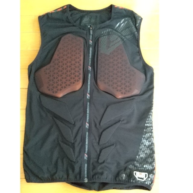 HYOD D3O® AIR PROTECT VEST （separate）