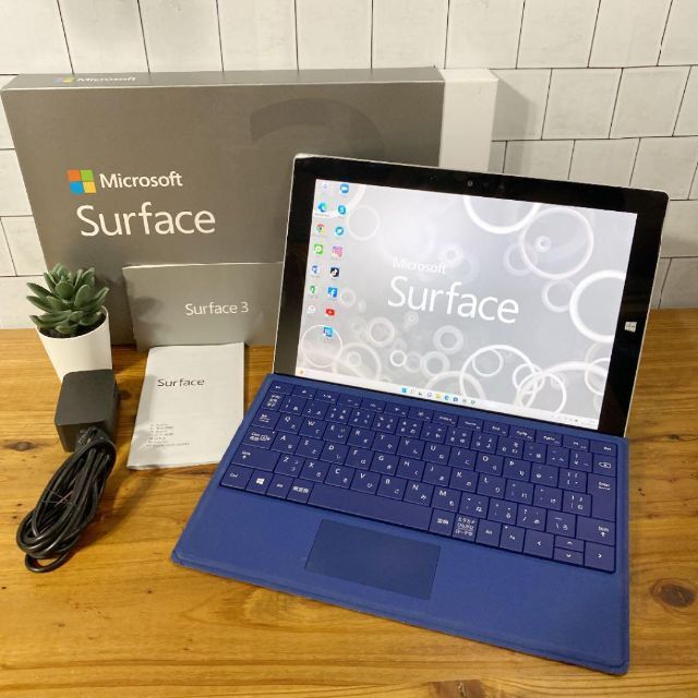 Microsoft(マイクロソフト)の【大人気】Surface3ブルー☘Win11☘SSD128GB☘オフィス搭載 スマホ/家電/カメラのPC/タブレット(ノートPC)の商品写真