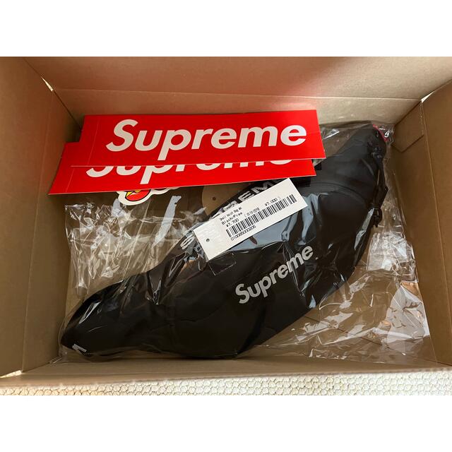 Supreme(シュプリーム)の［新品］Supreme FW22 Small Waist Bag "Black" メンズのバッグ(ウエストポーチ)の商品写真