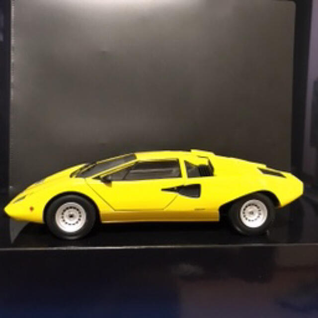 1/18 京商KYOSHO ランボルギーニ　カウンタックLP400 イエロー黄色