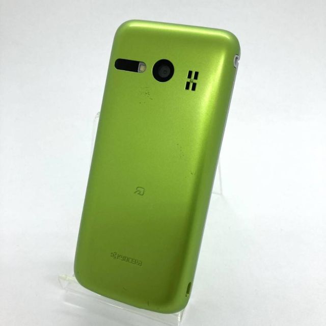 京セラ(キョウセラ)のGRATINA KYF37 グリーン au SIMフリー  ガラホ 京セラ ㊸ スマホ/家電/カメラのスマートフォン/携帯電話(携帯電話本体)の商品写真