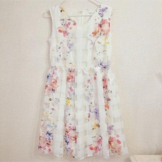 トッコ(tocco)のtocco closet 花柄 ワンピース(ひざ丈ワンピース)