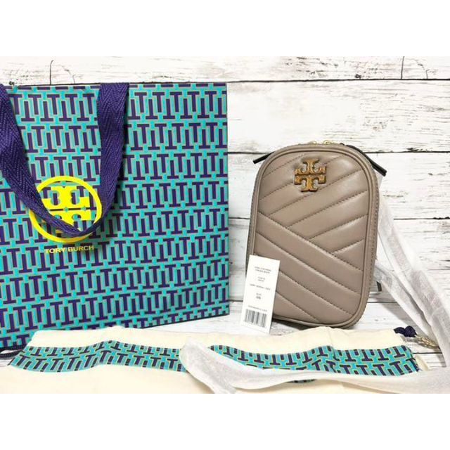 Tory Burch(トリーバーチ)の【新品】TORYBURCH KIRA CHEVRON GRAY HERON レディースのバッグ(ショルダーバッグ)の商品写真