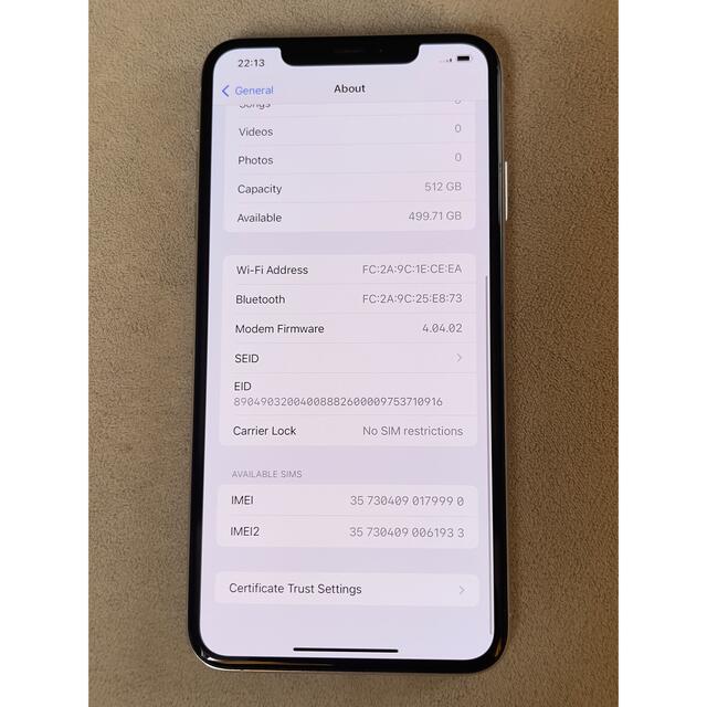 Apple(アップル)のiPhone Xs Max Silver 512 GB SIMフリー スマホ/家電/カメラのスマートフォン/携帯電話(スマートフォン本体)の商品写真