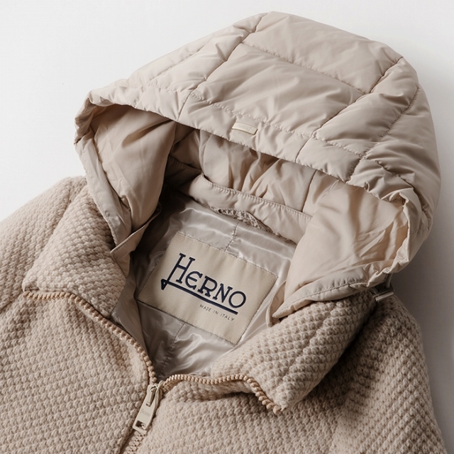 HERNO(ヘルノ)のHERNO ダウンコート レディース ウール切替 アウター レディースのジャケット/アウター(ダウンコート)の商品写真