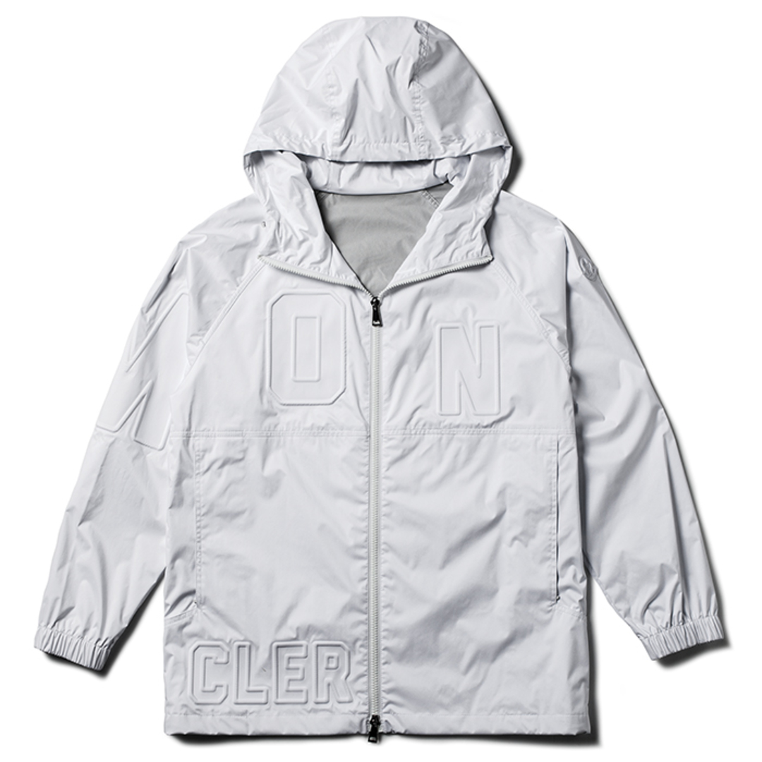 MONCLER(モンクレール)のMONCLER ラミネート ナイロン ジャケット Nendiale ブルゾン レディースのジャケット/アウター(ナイロンジャケット)の商品写真