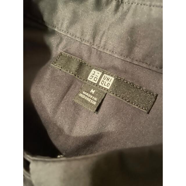 UNIQLO(ユニクロ)のUNIQLO 白黒シャツ2枚セット　ワイシャツ　M レディースのトップス(シャツ/ブラウス(長袖/七分))の商品写真