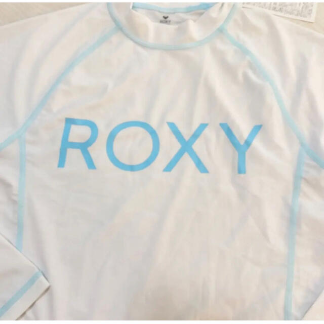 Roxy(ロキシー)の夏の日焼け対策！ロキシー♡新品♡ROXYラッシュガード レディースの水着/浴衣(水着)の商品写真