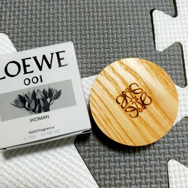 LOEWE(ロエベ)のLOEWE 001 ウーマン コスメ/美容の香水(香水(女性用))の商品写真