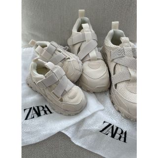 ザラ(ZARA)のzara スニーカー(スニーカー)