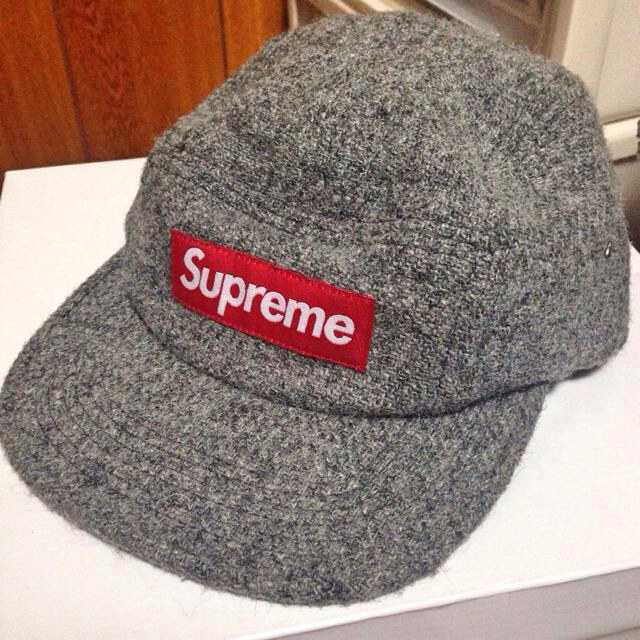 Supreme(シュプリーム)のSUPREME キャップ レディースの帽子(キャップ)の商品写真