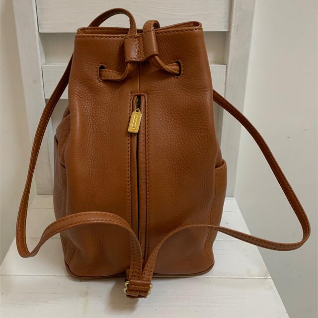 COACH(コーチ)のOLD COACH オールドコーチ ITALY製 4922 シボレザーリュック レディースのバッグ(リュック/バックパック)の商品写真