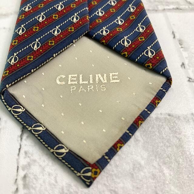 celine(セリーヌ)の✨美品✨ セリーヌ CELINE ネクタイ 絹 コーデ 紺 赤 高級感 メンズのファッション小物(ネクタイ)の商品写真