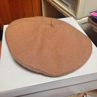ケービーエフ(KBF)のKBF ウールベレー帽(ハンチング/ベレー帽)