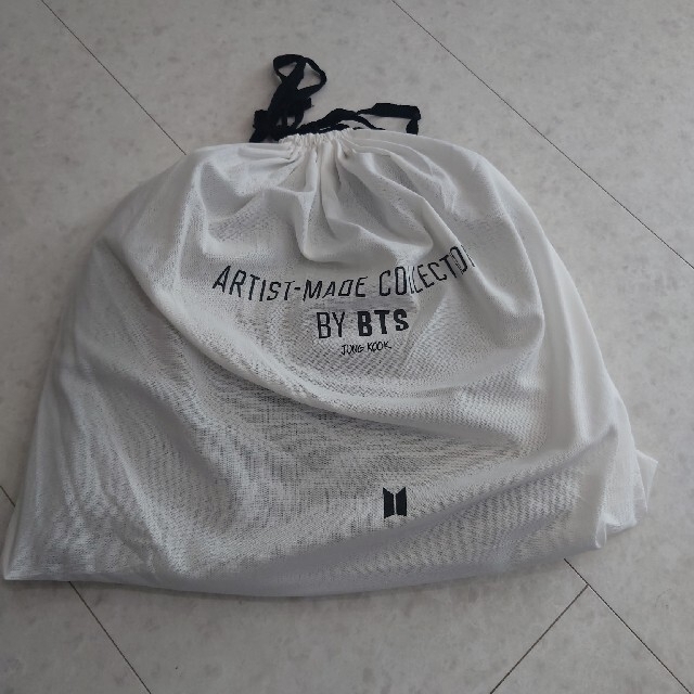 【新品未使用】XL　BTS　パーカー レディースのジャケット/アウター(その他)の商品写真