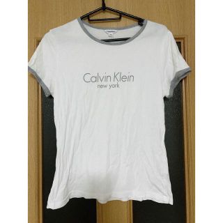 カルバンクライン(Calvin Klein)のCalvin Klein カルバンクライン　Tシャツ(Tシャツ/カットソー(半袖/袖なし))