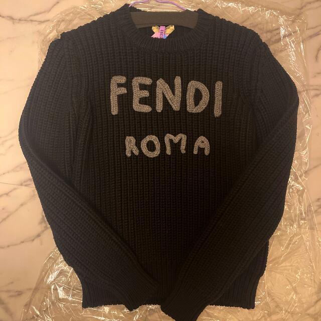 FENDIニットセーター　ブラック