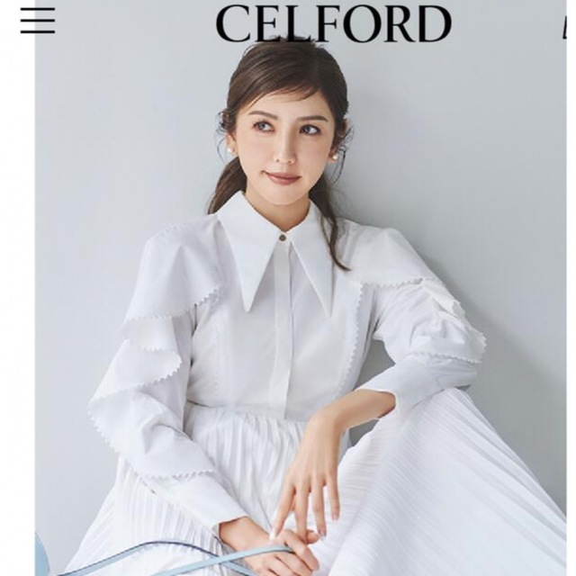 CELFORD(セルフォード)のCELFORD ラッフルスリーブプリーツワンピース レディースのワンピース(ロングワンピース/マキシワンピース)の商品写真