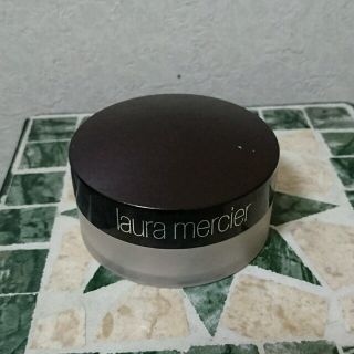 ローラメルシエ(laura mercier)のローラメルシエ　ミネラルフィニッシングバウダー(フェイスパウダー)