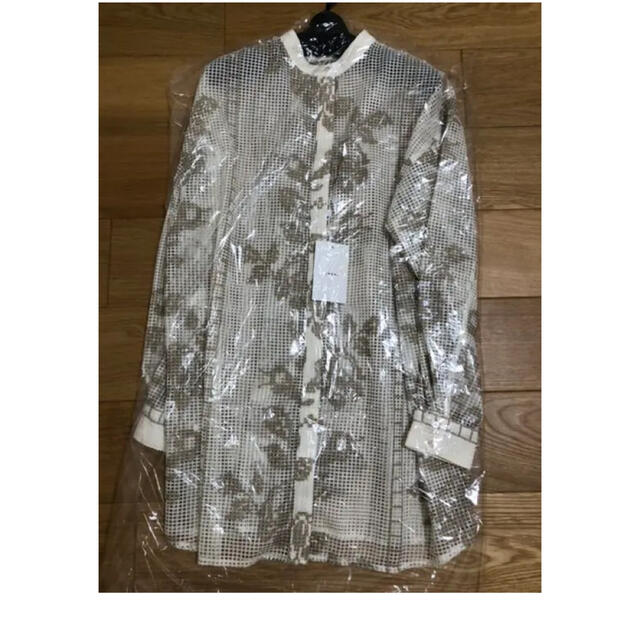 Ameri VINTAGE(アメリヴィンテージ)の新品 アメリ MEDI CROSS STITCH LIKE SHIRT レディースのトップス(シャツ/ブラウス(長袖/七分))の商品写真