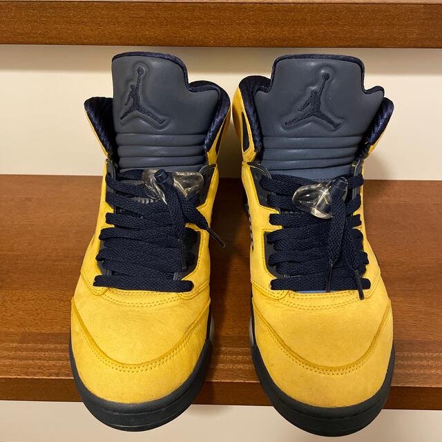 NIKE(ナイキ)のNIKE AIR JORDAN 5 MICHIGAN 26.5センチ メンズの靴/シューズ(スニーカー)の商品写真