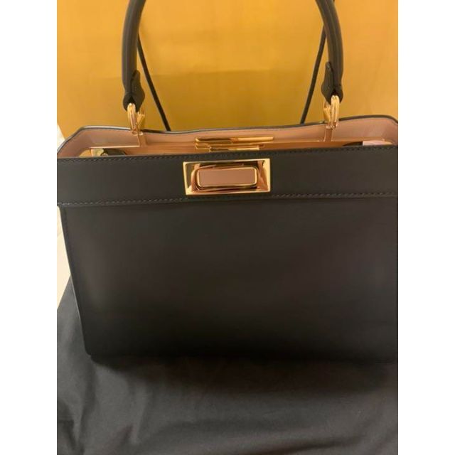 全商品格安セール FENDI ピーカブー アイシーユー ピンク