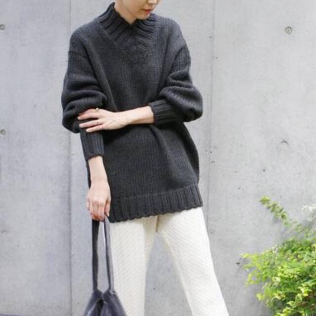 AURALEE(オーラリー)のAURALEE SUPER FINE WOOL AIRY KNIT レディースのトップス(ニット/セーター)の商品写真