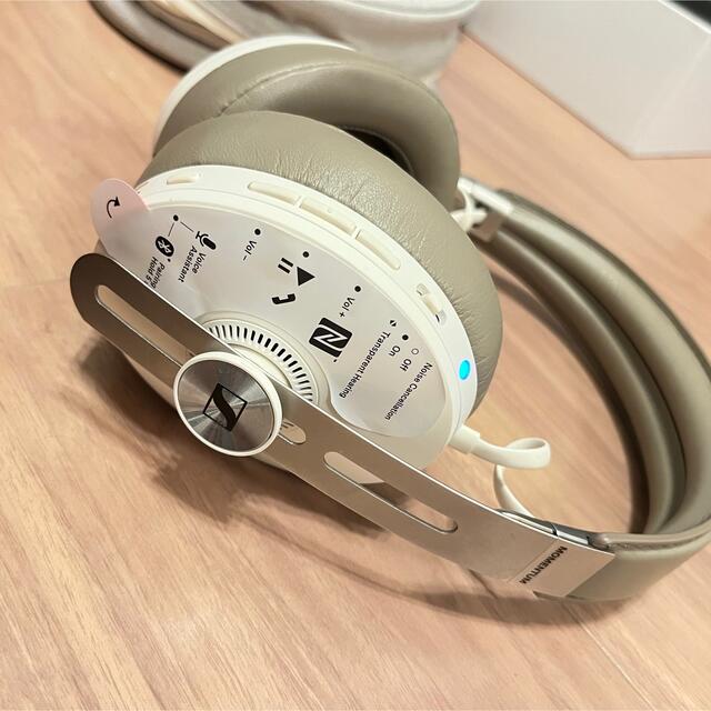 SENNHEISER(ゼンハイザー)のmomentum 3 ワイヤレスヘッドホン スマホ/家電/カメラのオーディオ機器(ヘッドフォン/イヤフォン)の商品写真