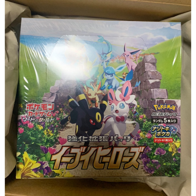 ポケモン(ポケモン)の新品未開封　イーブイヒーローズ　シュリンク付き　BOX エンタメ/ホビーのトレーディングカード(Box/デッキ/パック)の商品写真