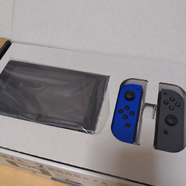 任天堂　スイッチ 　2017年製　本体　Joy-Con　おまけ有り