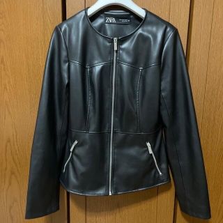 ザラ ノーカラージャケット ライダースジャケット(レディース)の通販 ザラ ノーカラージャケット ライダースジャケット(レディース)の通販
