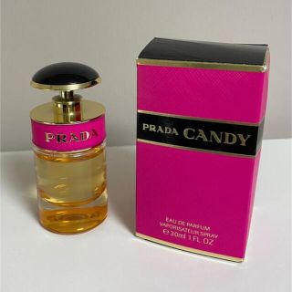 プラダ(PRADA)の💛6プッシュ使用🍬PRADA CANDY 香水(香水(女性用))