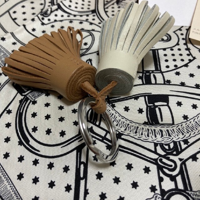 2022高い素材 Hermes - カルメン ウノドス キーホルダー