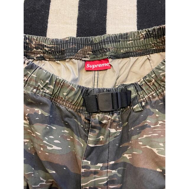 Supreme(シュプリーム)のSupreme Mesh Pocket Belted Cargo Pant メンズのパンツ(ワークパンツ/カーゴパンツ)の商品写真