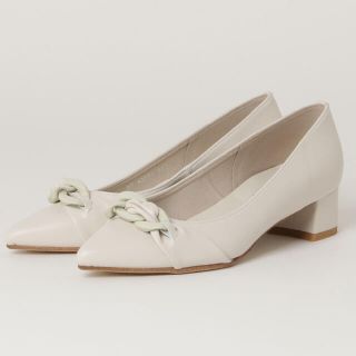 ダイアナ ローヒールパンプスの通販 400点以上 | DIANAを買うならラクマ
