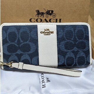 コーチ(COACH)のCOACH  長財布　青系シグネチャー　白のワンポイント(財布)