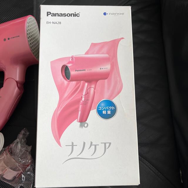 Panasonic(パナソニック)のたかたかさま専用となります♡Panasonic ナノケア　ヘアードライヤー スマホ/家電/カメラの美容/健康(ドライヤー)の商品写真