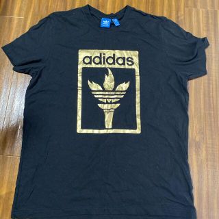 アディダス(adidas)のadidas Tシャツ(Tシャツ/カットソー(半袖/袖なし))