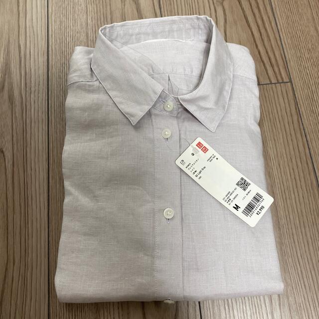 UNIQLO(ユニクロ)のユニクロ プレミアムリネンシャツ ライトグレー Mサイズ レディースのトップス(シャツ/ブラウス(長袖/七分))の商品写真